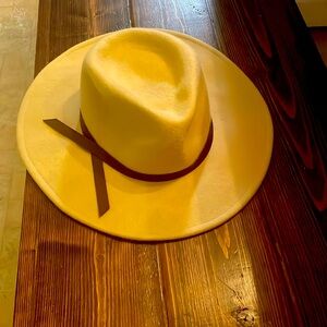 100 percent wool hat